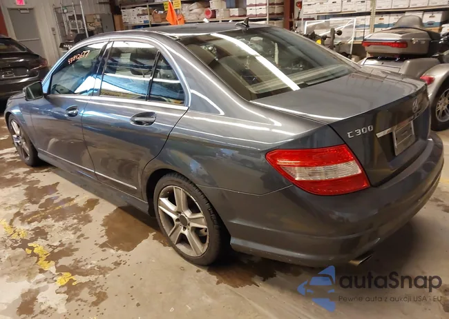 WDDGF8BB4BR165645: 43842677