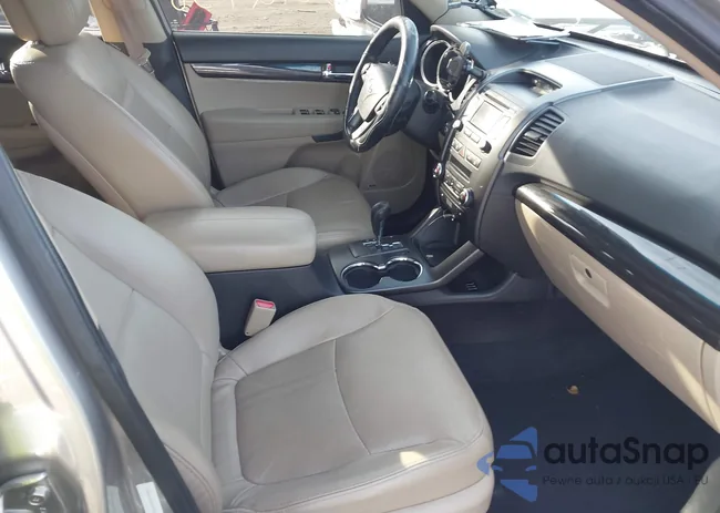 5XYKU4A20DG359045: 43842738