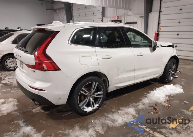 YV4A22RK5M1828279: 43842755