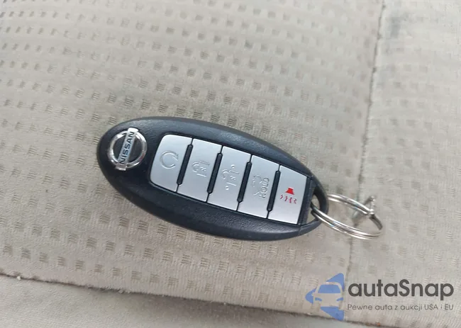 1N4AL3AP1EC429085: 43842756