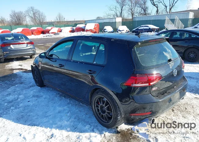 3VW5T7AU4KM032843: 43843903