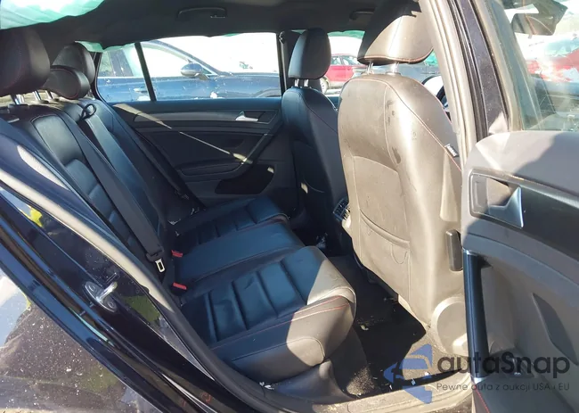 3VW5T7AU4KM032843: 43843903