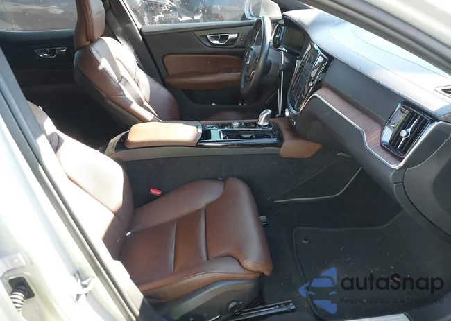 7JRBR0FL3KG010470: 43843911