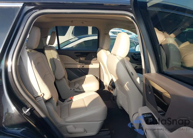 5LM5J7XC9NGL02986: 43843984