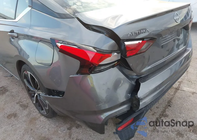 1N4BL4CV2RN404311: 43844296