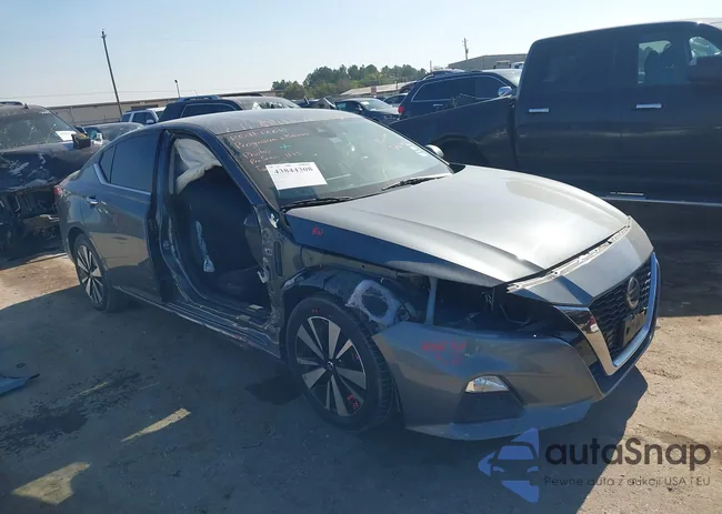 1N4BL4DV8MN336457: 43844308