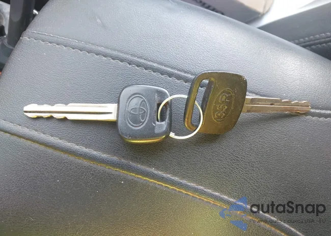 4T1BE32K15U095982: 43843580