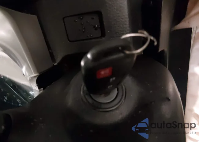 JTMRFREV1HJ124010: 43843589