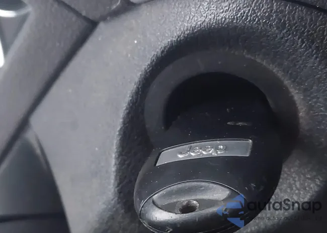 1J4PR4GK4AC145765: 43843590