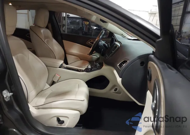 1C3CCCCG7FN527936: 43843674