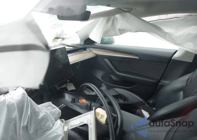 5YJ3E1EA2PF385966: 43843685