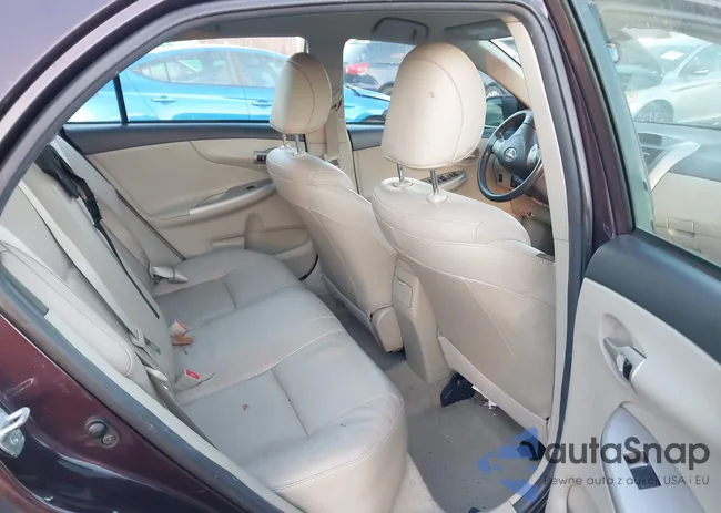 2T1BU4EE4DC087275: 43843696