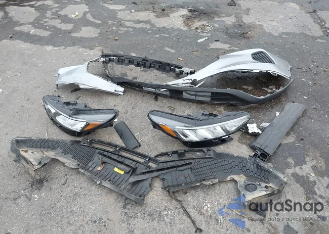 1FMCU0GN3RUA81824: 43843698