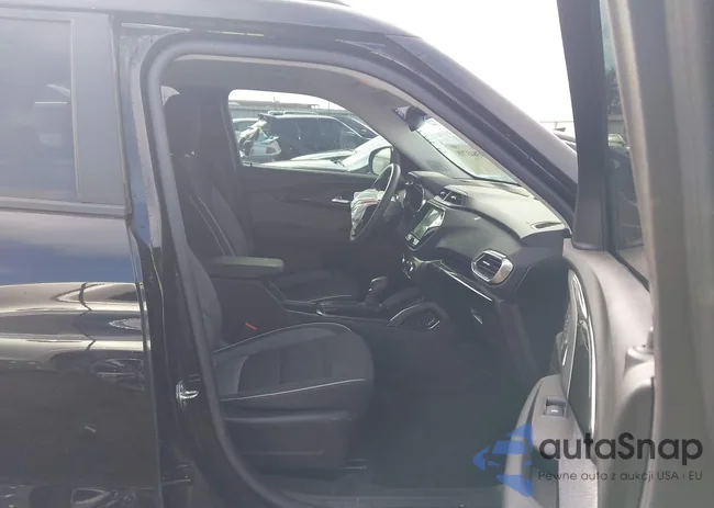 KL79MPSL9PB101545: 43843708