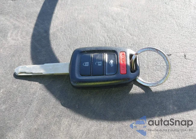 1HGCR2F56FA215923: 43843732