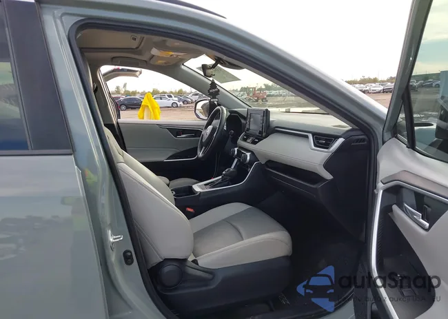 2T3C1RFV1LW083973: 43843746