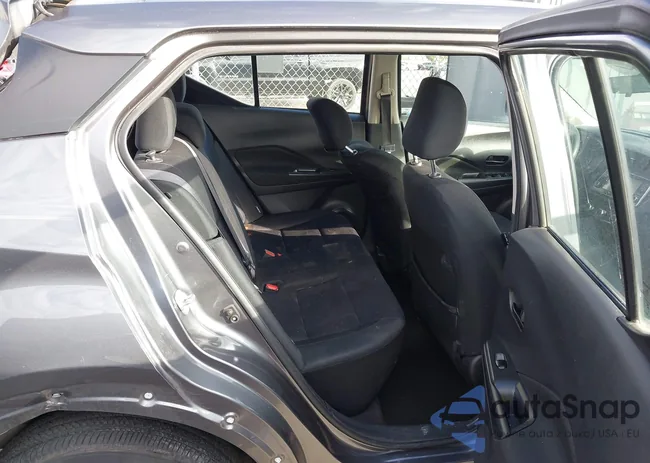 3N1CP5BV9PL570965: 43844989