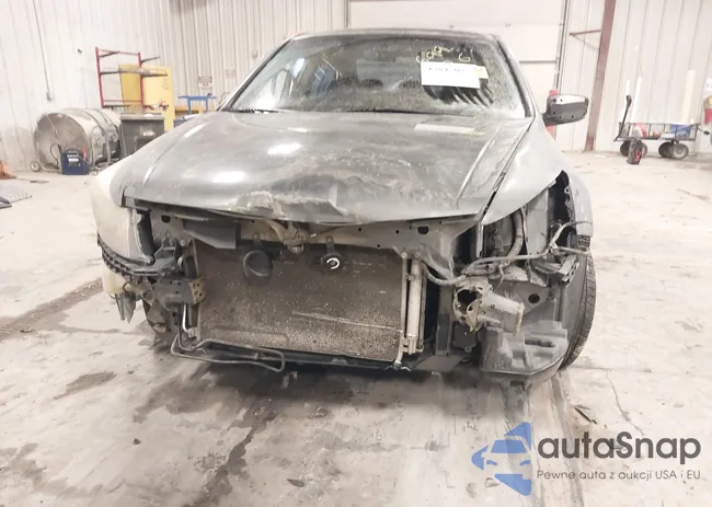 1HGCP2F70BA134644: 43845083