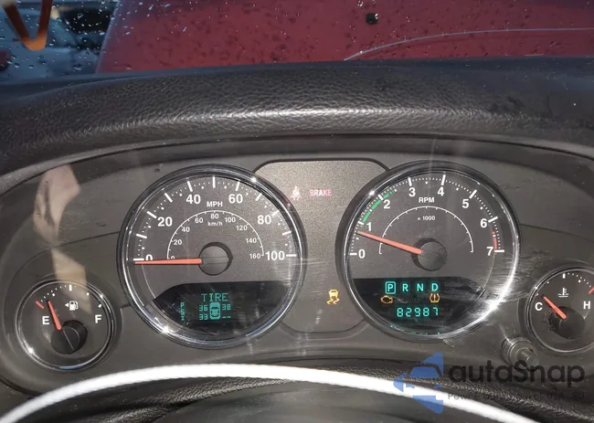 1C4BJWCG4DL632926: 43845084