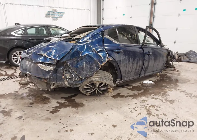 1N4BL4CV0KC118068: 43845108