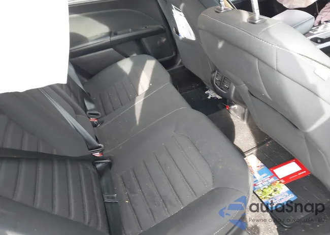 3FA6P0HD6KR275748: 43845114