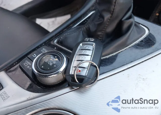 JN1EV7APXLM204221: 43845121