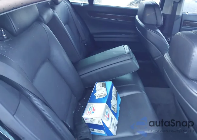 WBAKB83519CY62645: 43845162