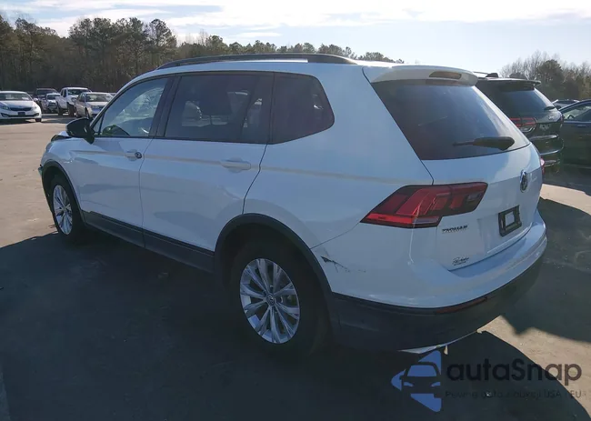 3VV1B7AX4KM120467: 43845326