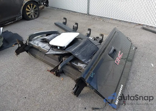 3GTU2MEC4JG310784: 43844584