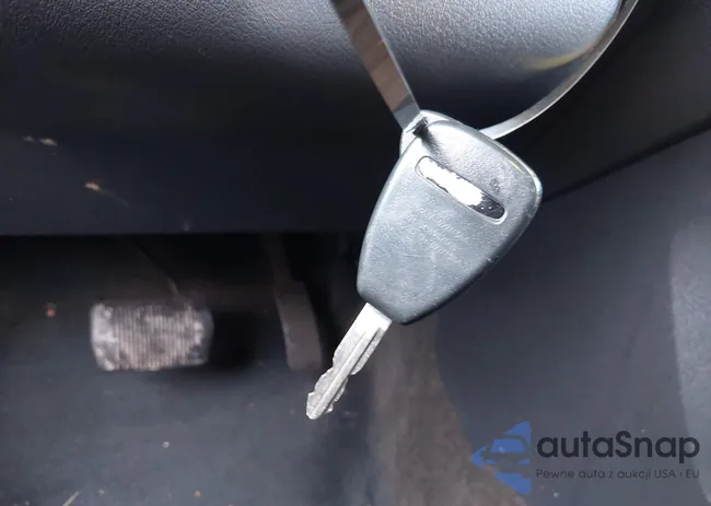 1C4NJRFB5HD104911: 43844593