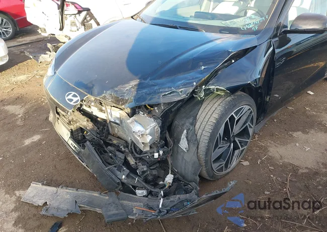 KMHM54AC0RA058485: 43844733