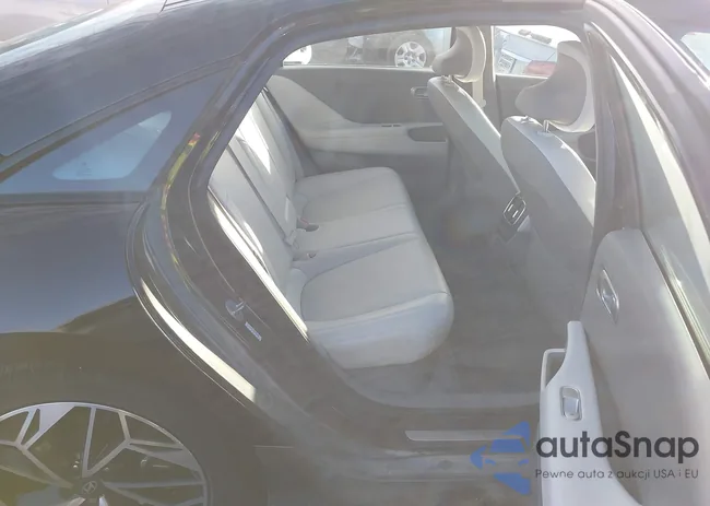 KMHM54AC0RA058485: 43844733