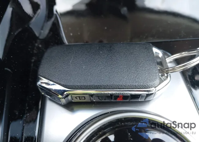 KNDRMDLHXP5195025: 43844822