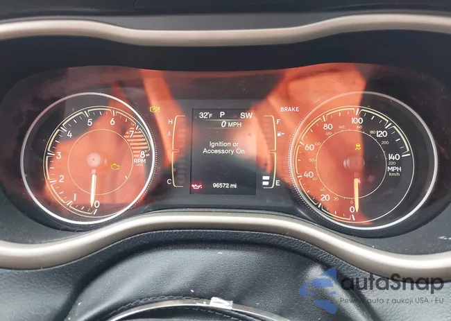 1C4PJMCSXHW590748: 43844882