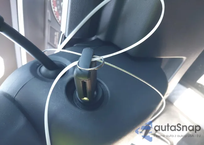 3VWCB7BU4LM076870: 43845929