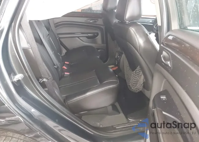 3GYFNEE30FS556977: 43845970