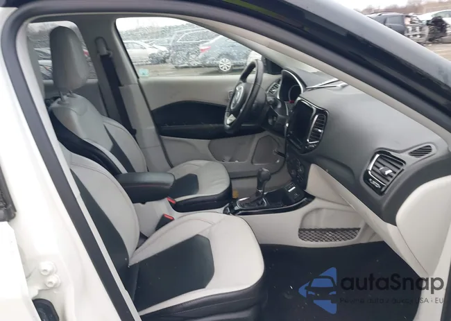 3C4NJCCB3MT565093: 43846494