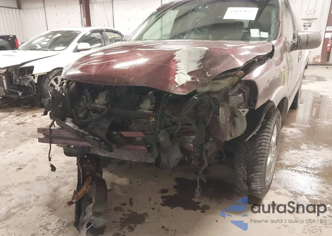 1GMDV33LX6D240261: 43845627