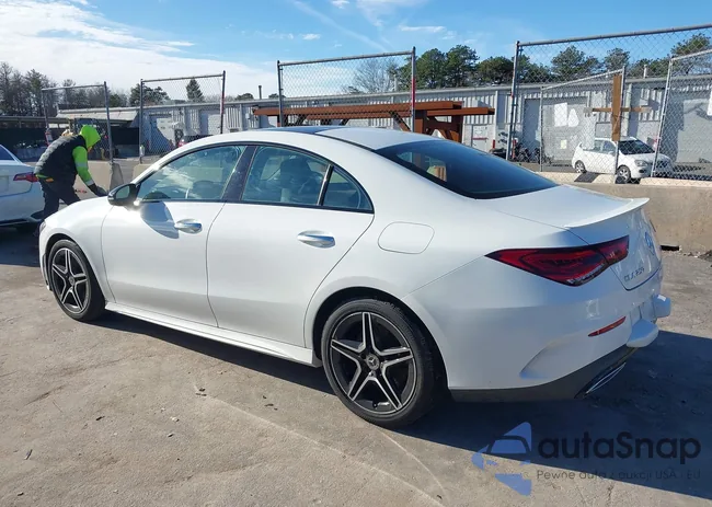 W1K5J4HB3MN192674: 43845650