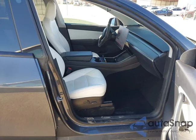 5YJYGDEF5MF072032: 43845654