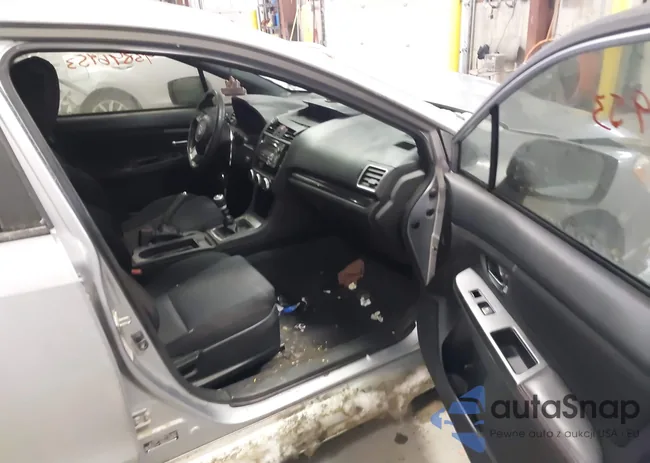 JF1VA1A63F9808204: 43846953