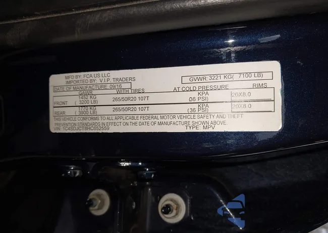 1C4SDJCT8HC652559: 43846964