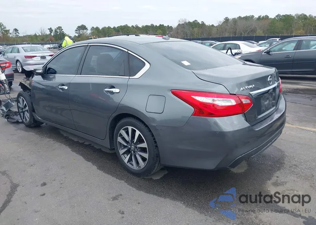 1N4AL3AP5HC189527: 43847003