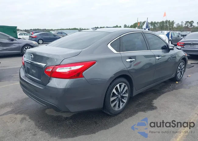 1N4AL3AP5HC189527: 43847003