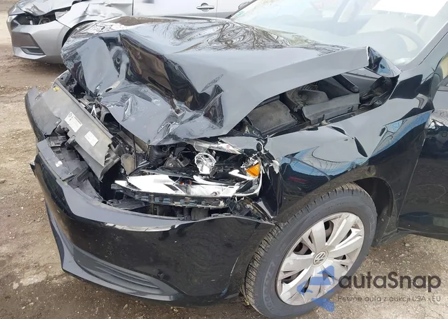 3VWD17AJ8EM401103: 43847098