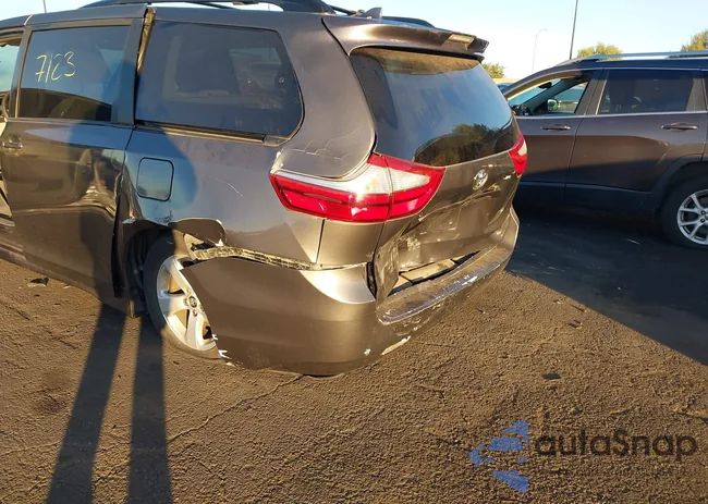 5TDKZ3DC9KS972555: 43847123