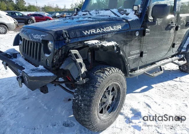 1C4BJWDG3DL632429: 43847297