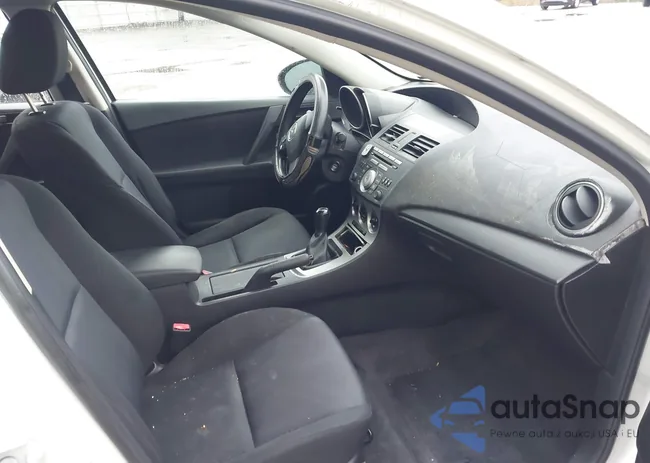 JM1BL1SF5A1211665: 43847380