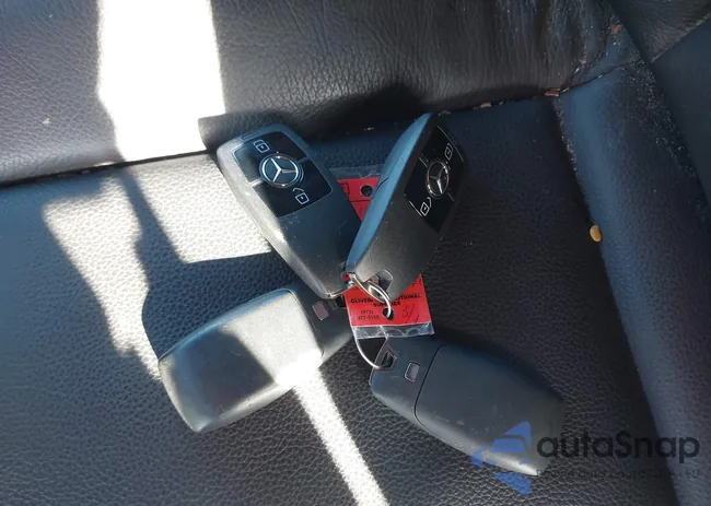 W1Y4KBHY2RT164987: 43847385