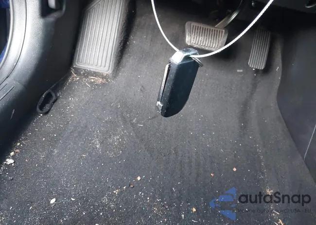 3KPF24AD2ME275007: 43847420